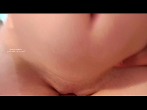 ❤️ A nővérem szobájában aludtam, és így ébredtem fel. Házi készítésű pornó at hu.sexygirlspics-com.ru